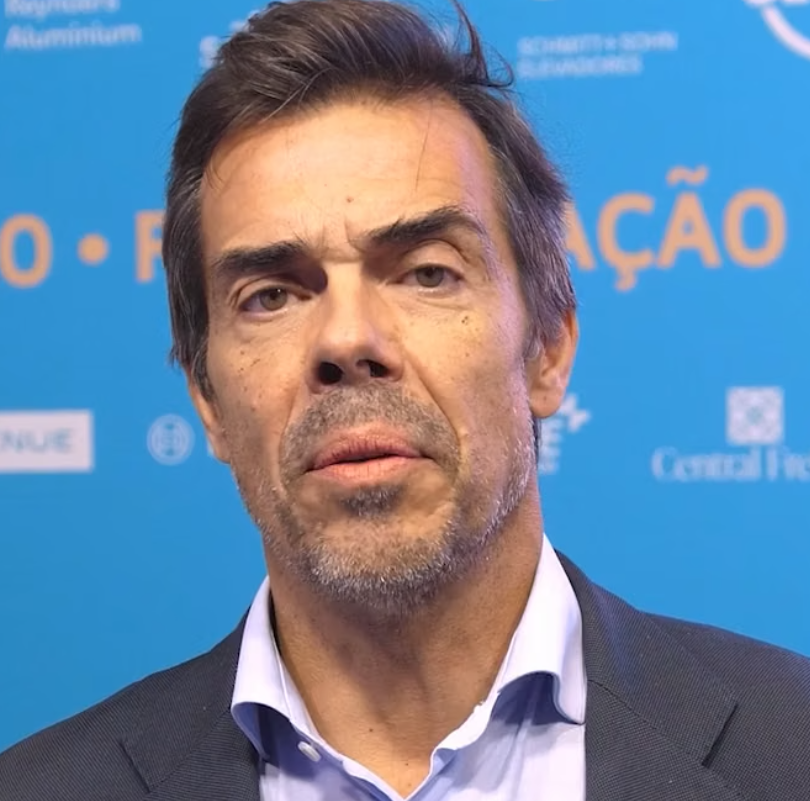 João Moreira