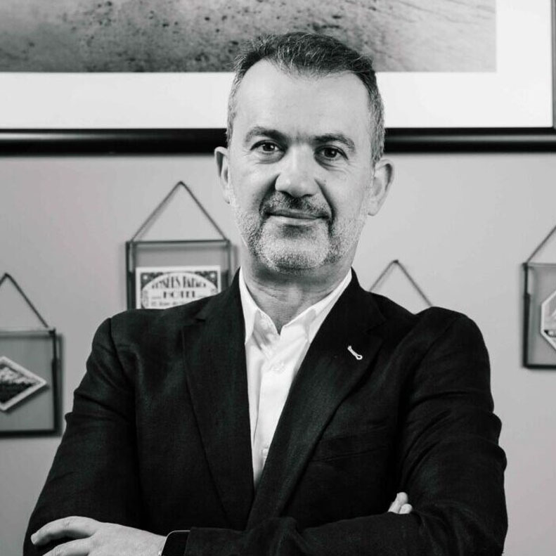 Photo of Gilberto Martins