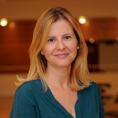Photo of Vera Gouveia Barros